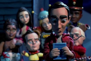 community-abed-christmas-pic-3 community-abed-christmas-pic-3
